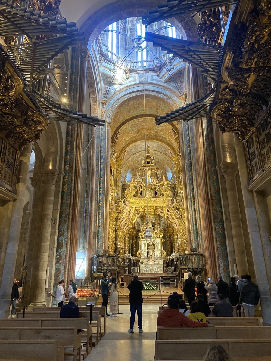 The golden Baroque high altar inside Santiago de Compostela cathedral
